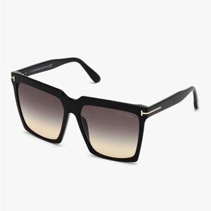 Tom Ford Black and Brown Gradient Sunglasses 100% Authentic